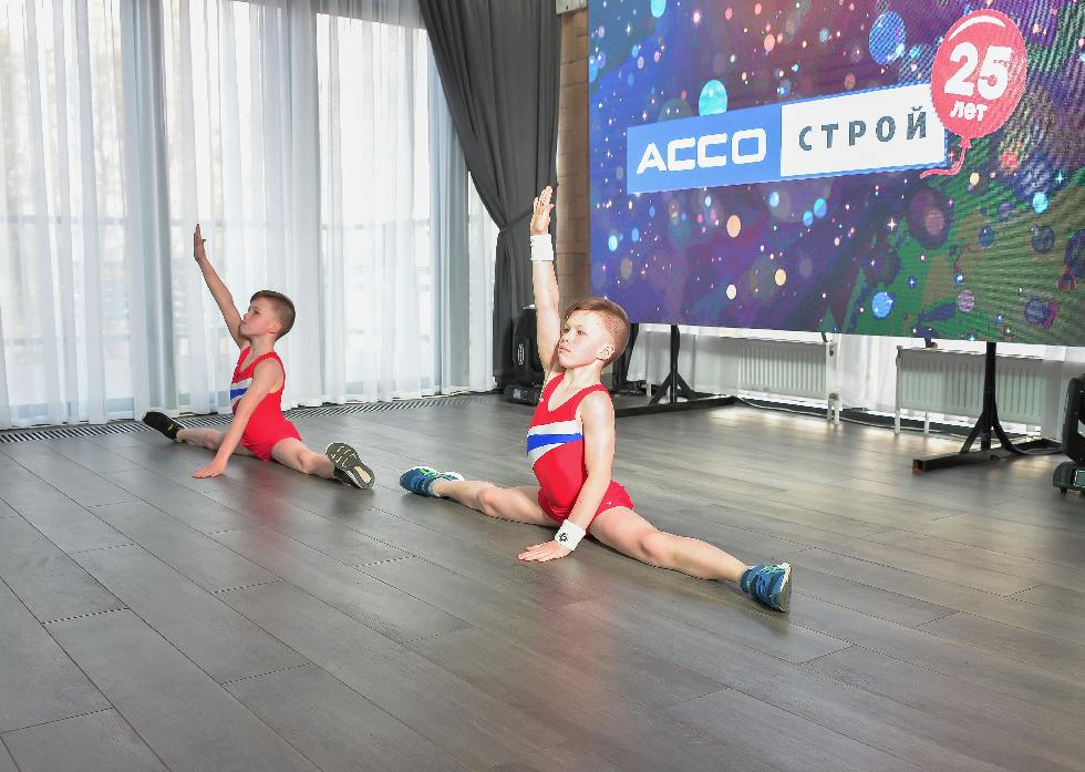 Поздравили с 25-летием АССО-строй 