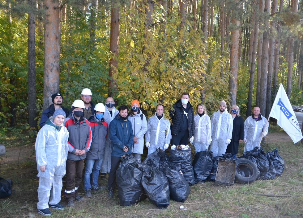Уборка зеленой зоны по ул. 40 лет Победы
